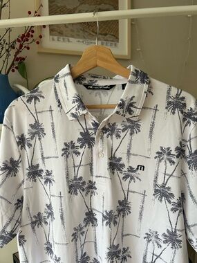 Travis Mathew Classic Palm-Print Golf Polo Shirt - White/Grey